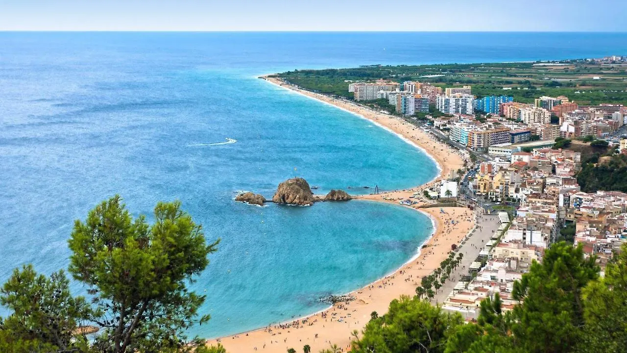 Homeholidaysrentals Blanesmar - Costa Brava Spain